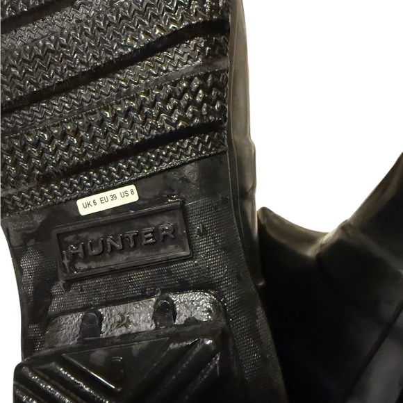 Hunter women Glossy Black tall Rain Boots in new condition - Picture 9 of 14